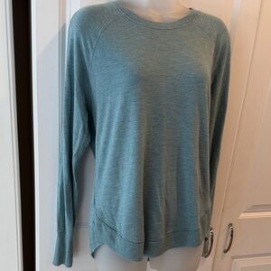 ATHLETA Long Sleeve M